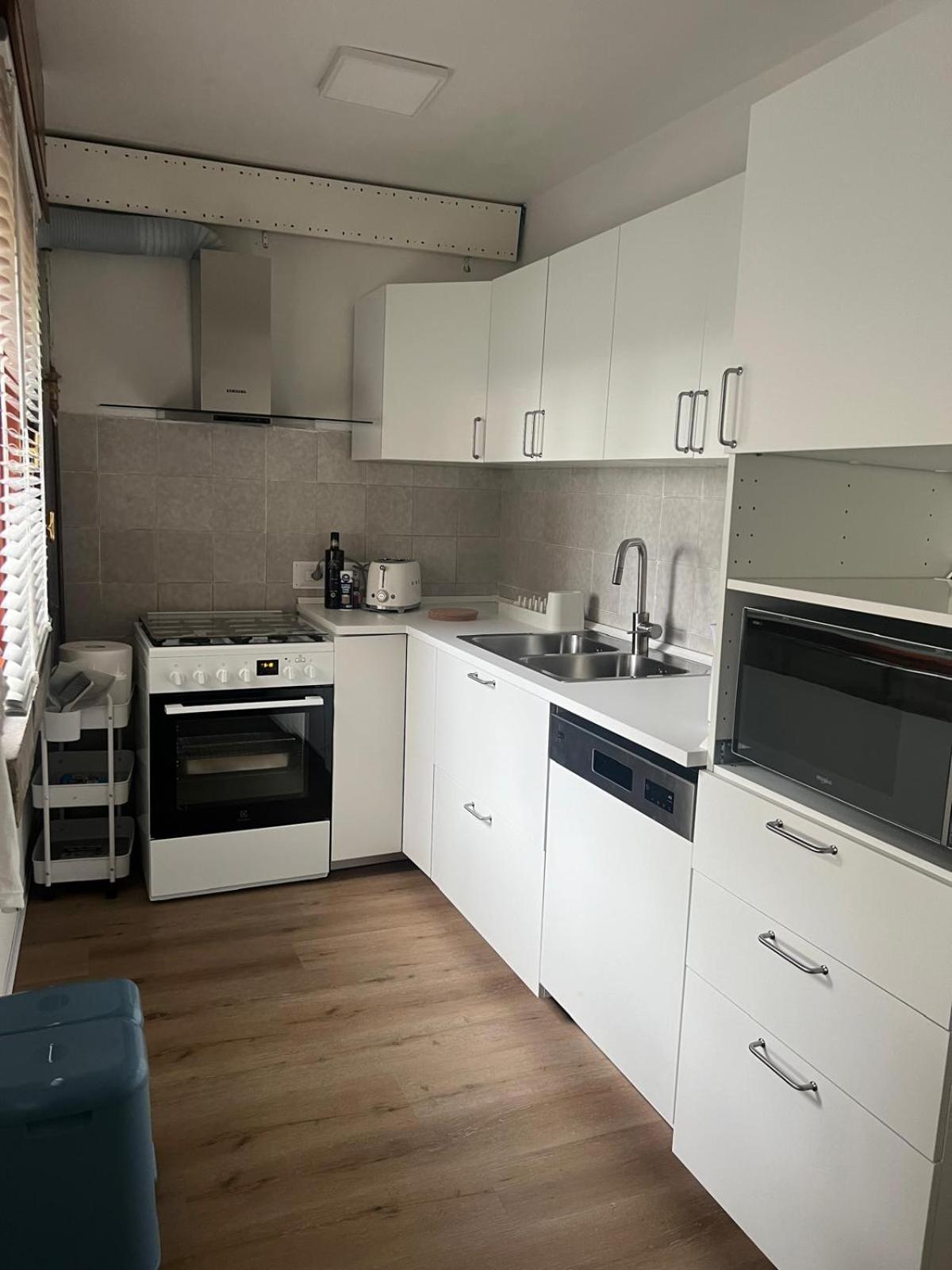 Appartamento - Terraced House With Direct Access To The